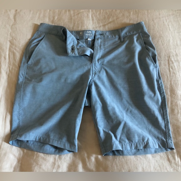 RVCA Other - RVCA mens hybrid short. Size 32, zipper back pocket. 19inch length.